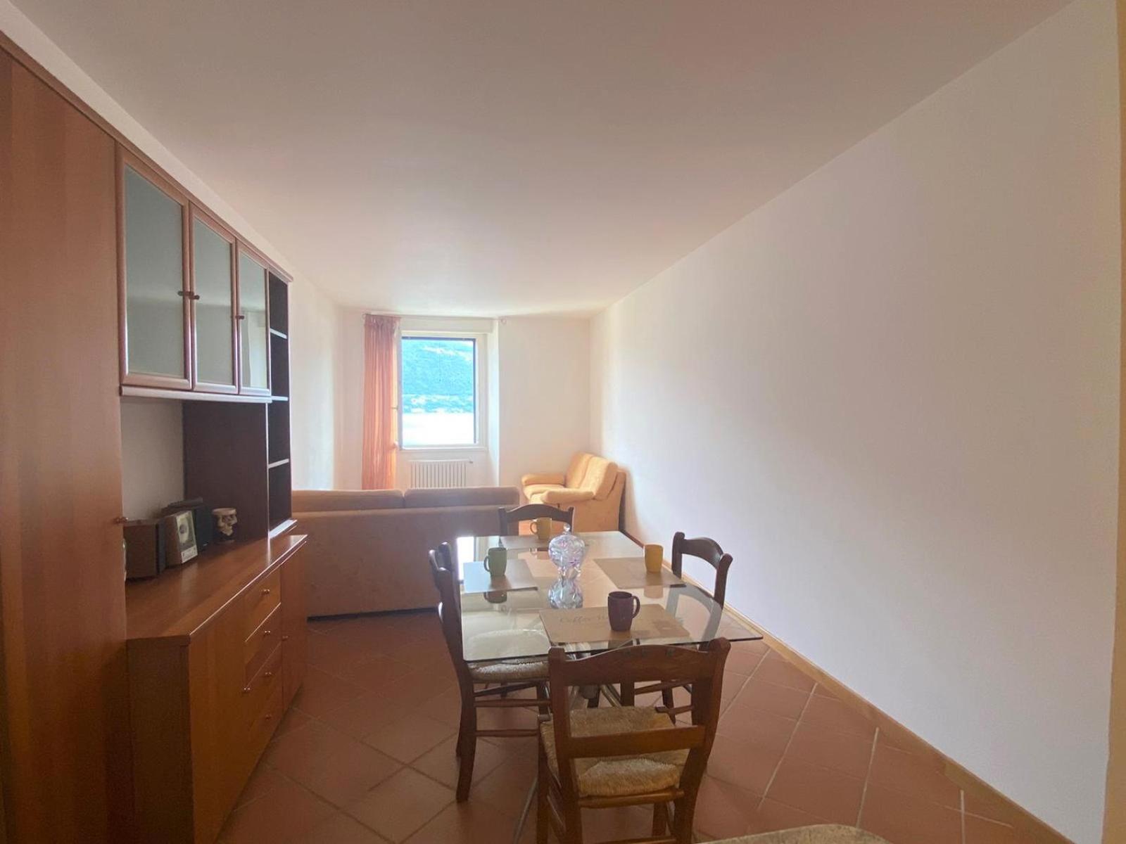 Cremia The Rose - Apartment Front Lake מראה חיצוני תמונה