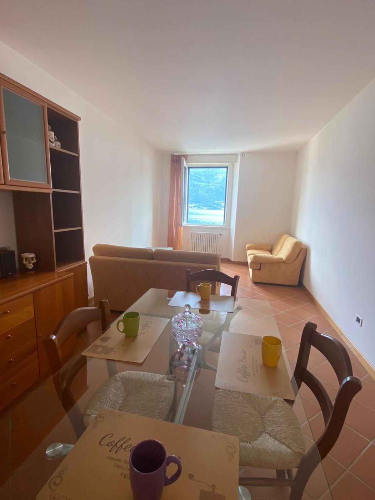 Cremia The Rose - Apartment Front Lake מראה חיצוני תמונה